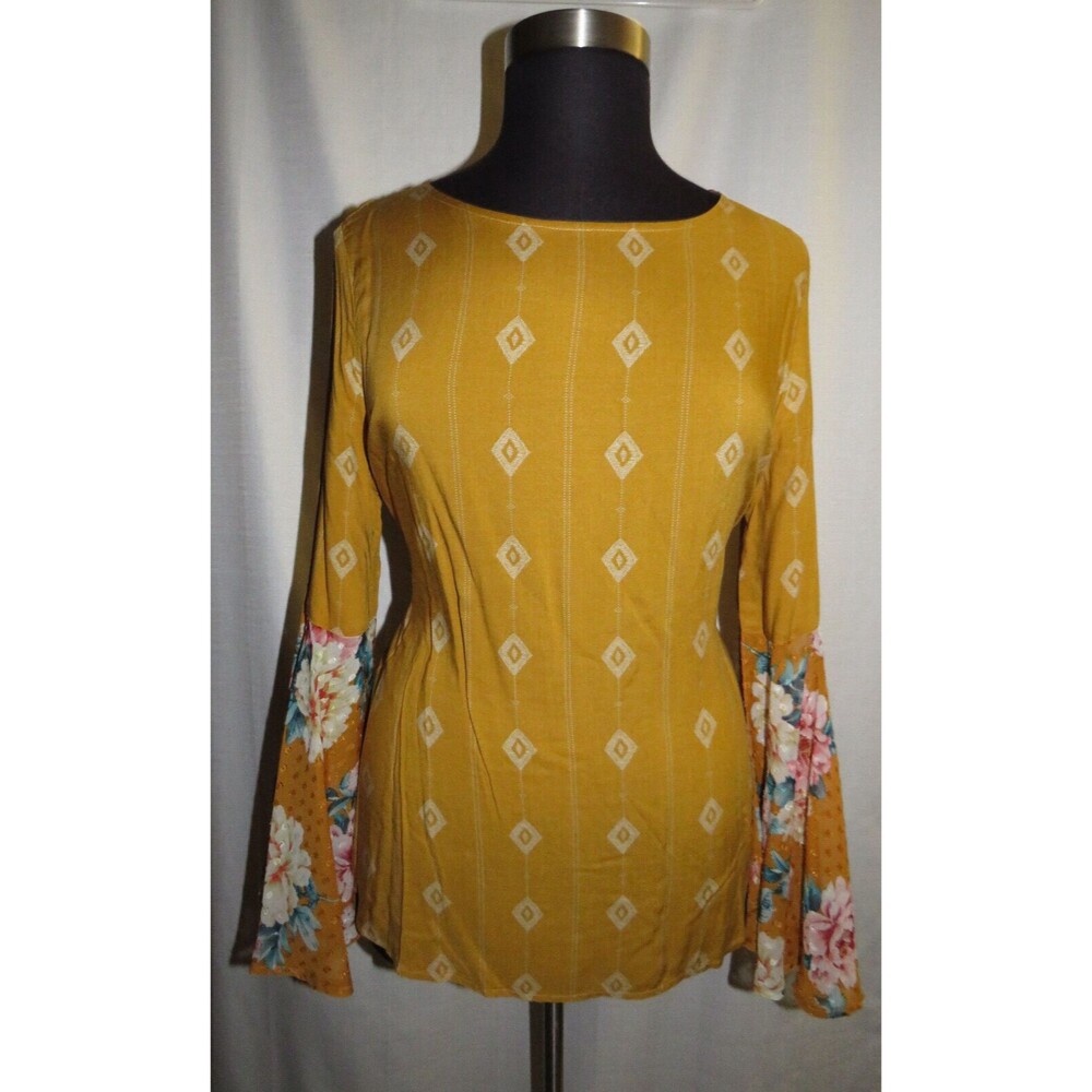 Mustard Geo Print Floral Challis Bell Sleeve Boho Blouse Plus Size 1X 14-16 - Picture 9 of 14